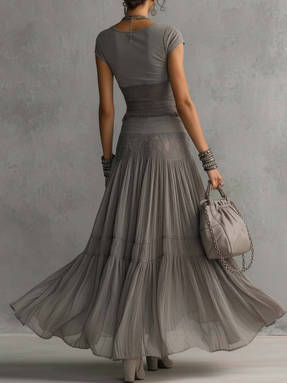 Daniela | Completo con Top Trasparente in Pizzo e Gonna Maxi Plissettata