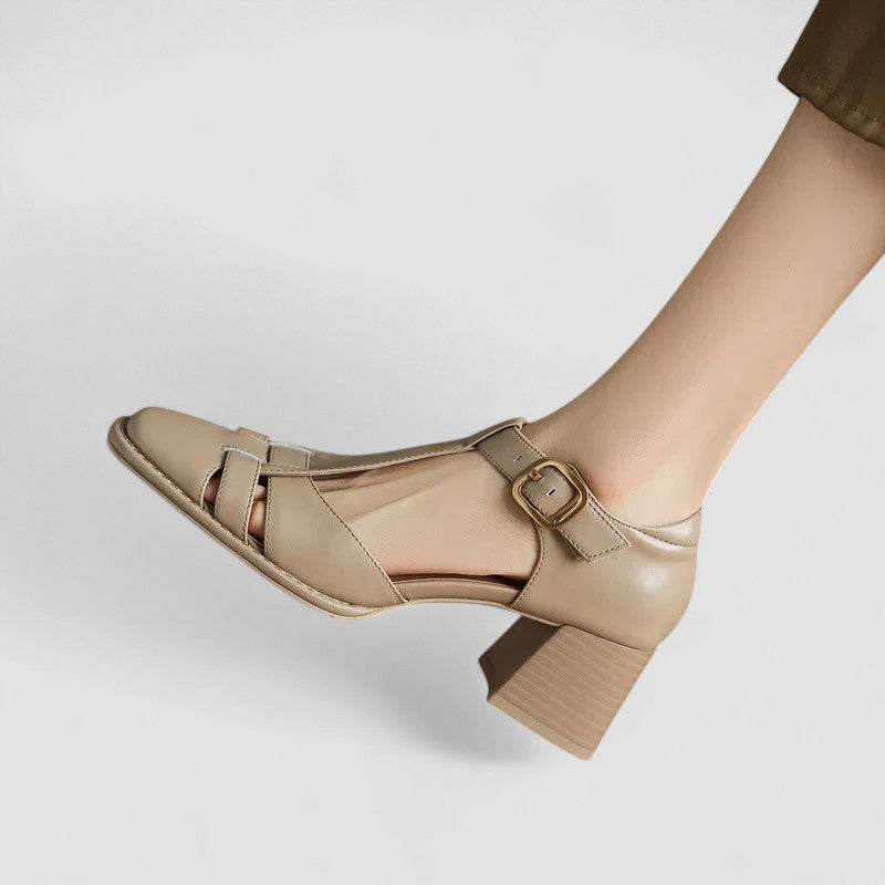 Beatrice | Scarpe Mary Jane con Intagli Laterali