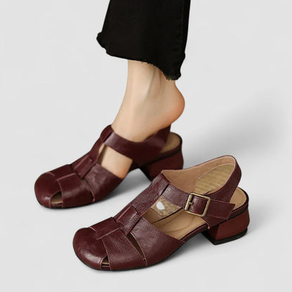 Silvia | Scarpe Mary Jane Retrò con Intagli