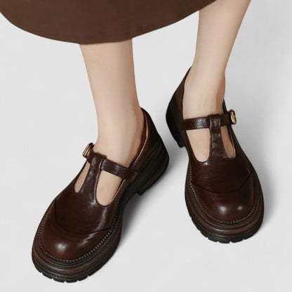 Patrizia | Scarpe Mary Jane Vintage con Cinturino a T