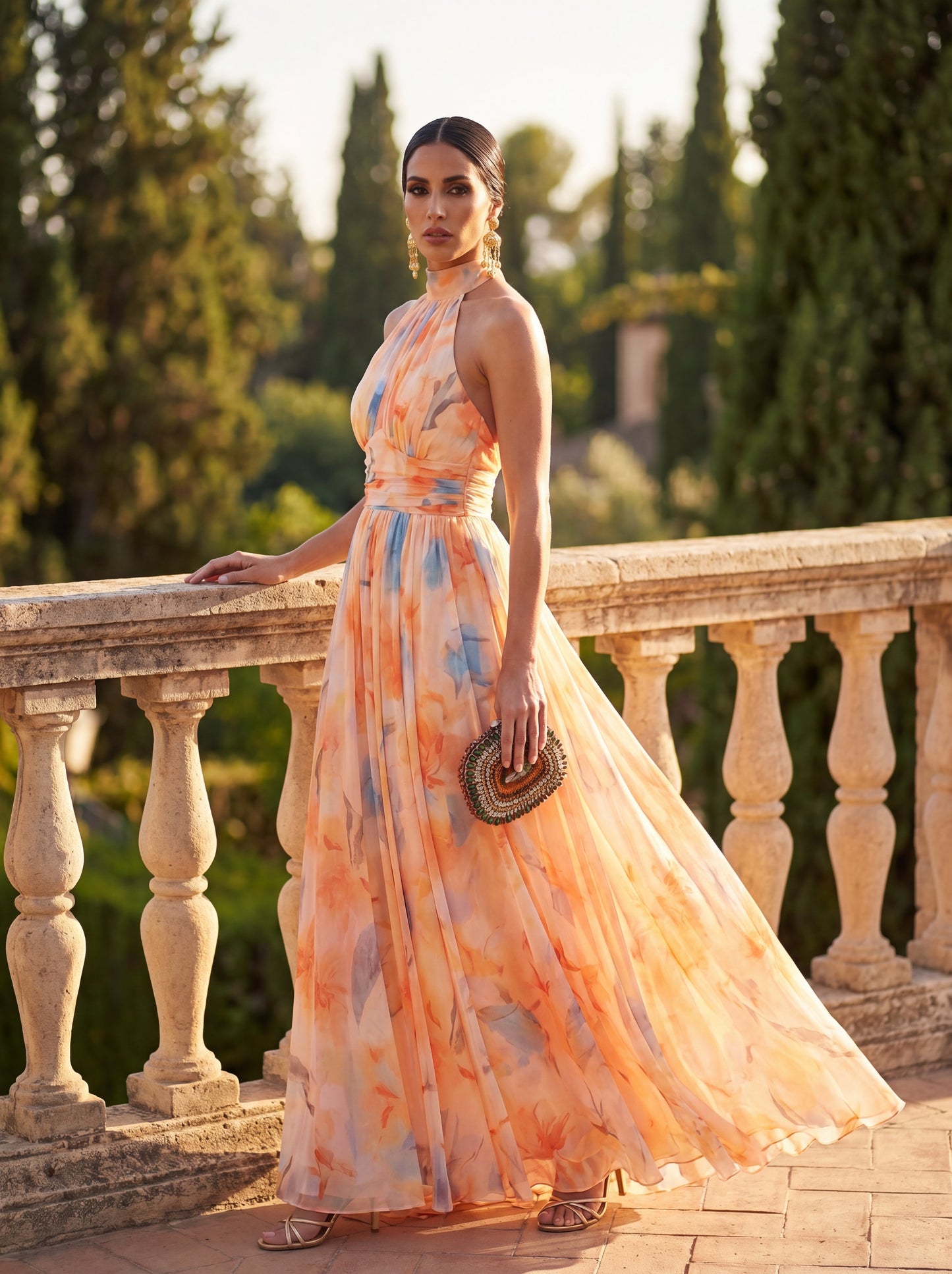 Noelia | Abito Halter in Raso d'Eleganza Senza Tempo