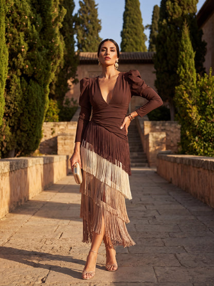 Emanuela | Abito Svasato con Frange Eleganti