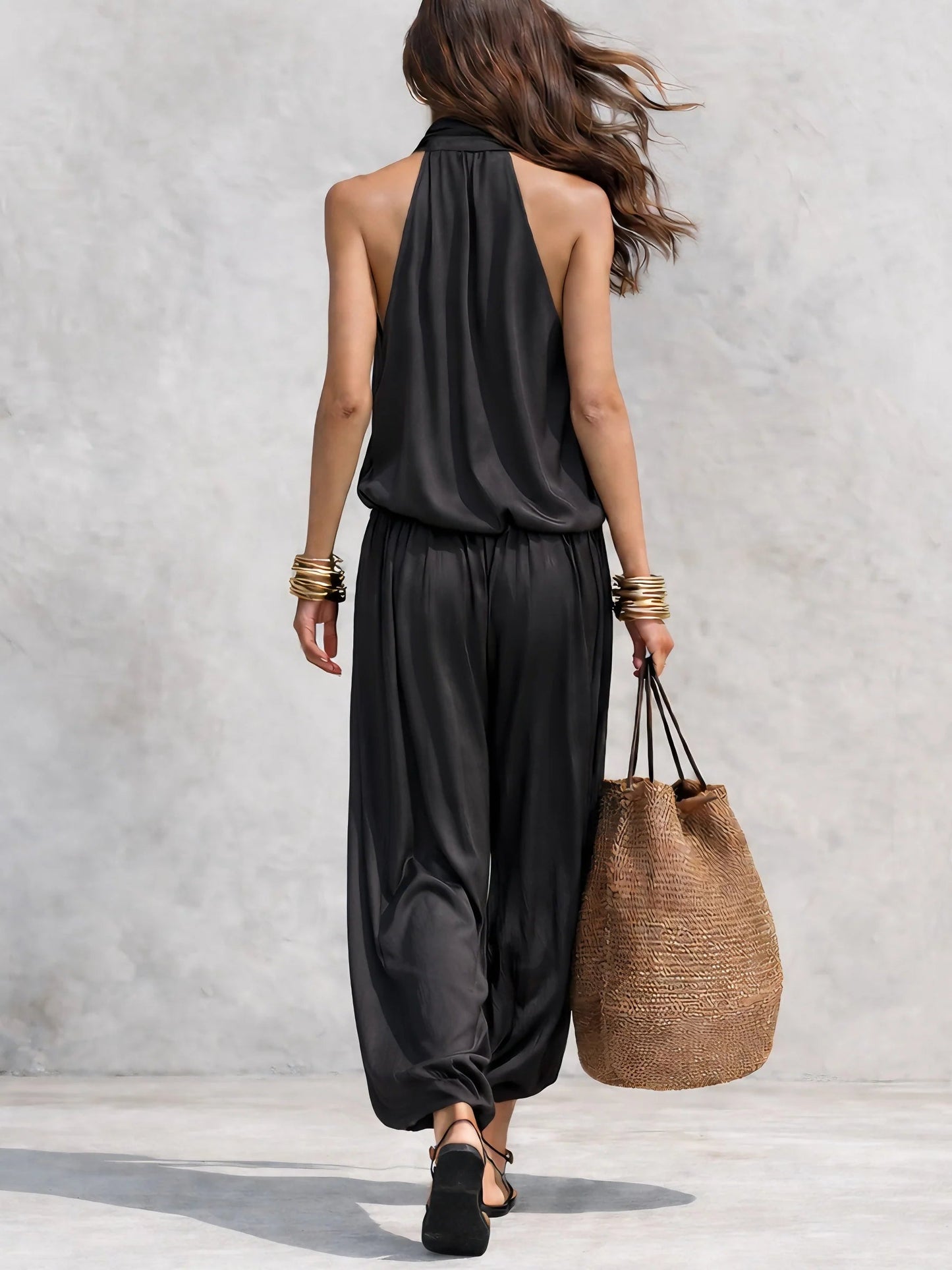 Angela | Completo con Top Halter e Pantaloni Larghi Plissettati